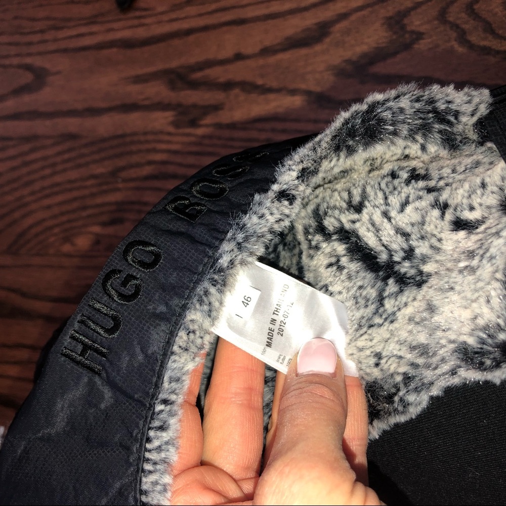 Hugo Boss Hat - Picture 2 of 3